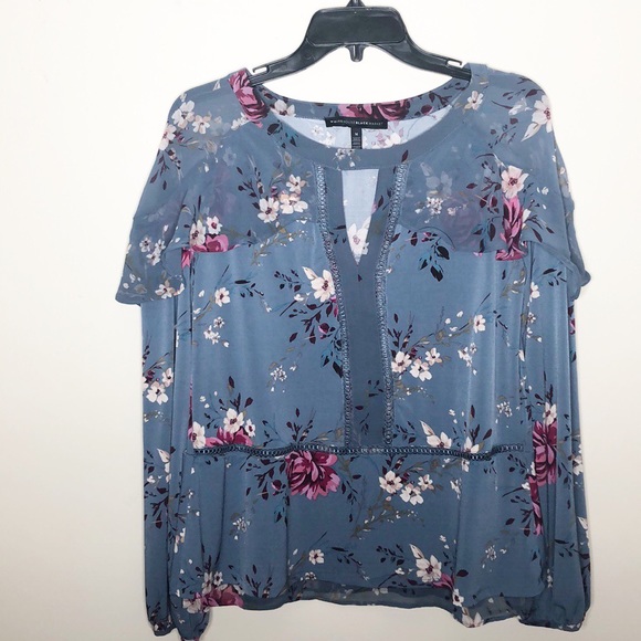 White House Black Market Tops - White House black Market blue floral blouse
